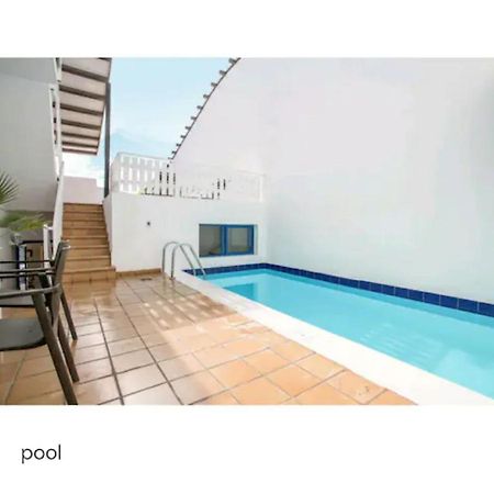 Apartamento Papagayo Con Piscina Privada Playa Blanca  Exterior photo