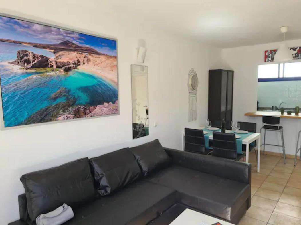 Apartamento Papagayo Con Piscina Privada Playa Blanca  Exterior photo